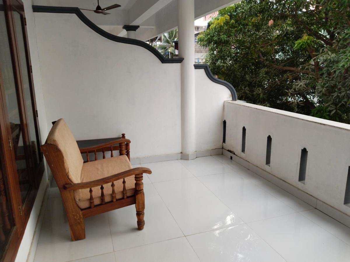 Hotel Neptune Kovalam トリバンドラム エクステリア 写真